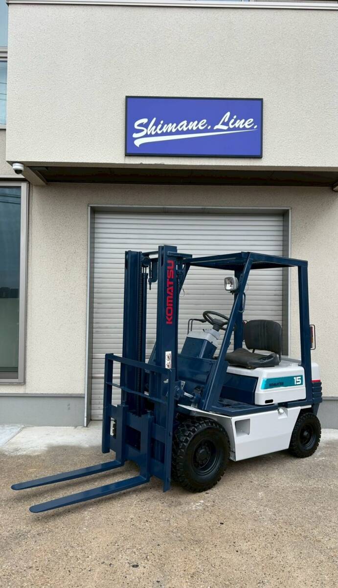 コマツ　1.4ｔ　MT車