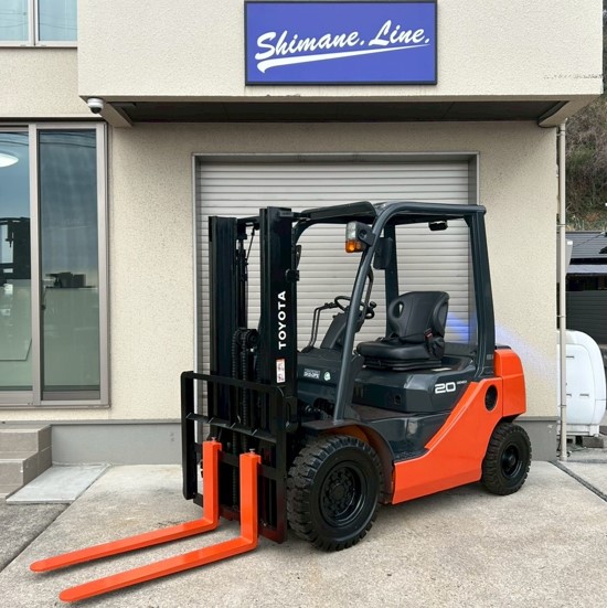 トヨタ　2ｔ　2段フルフリー　オートマ