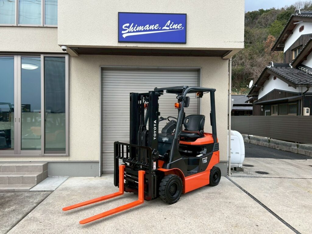 トヨタ　1.5ｔ　フォークシフト　サイドシフト　２段フルフリー