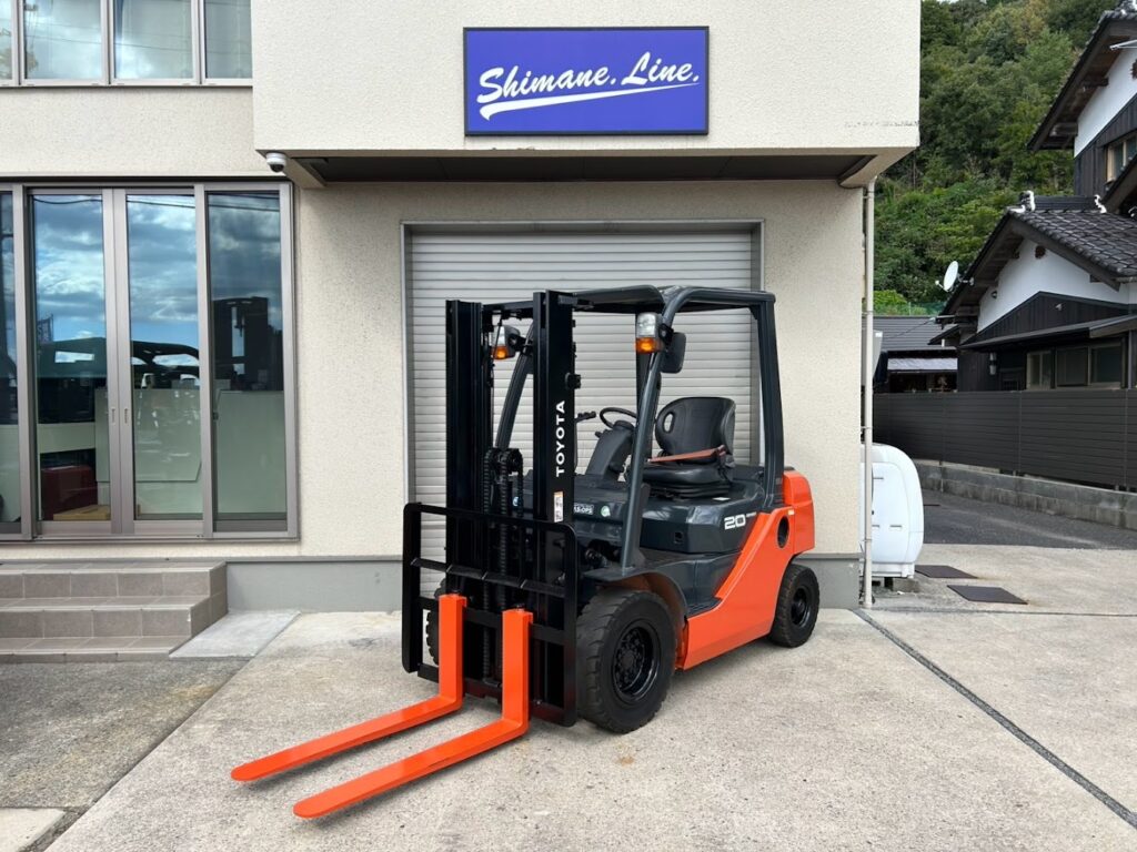 トヨタ　2ｔ　2段フルフリー　オートマ　荷重計